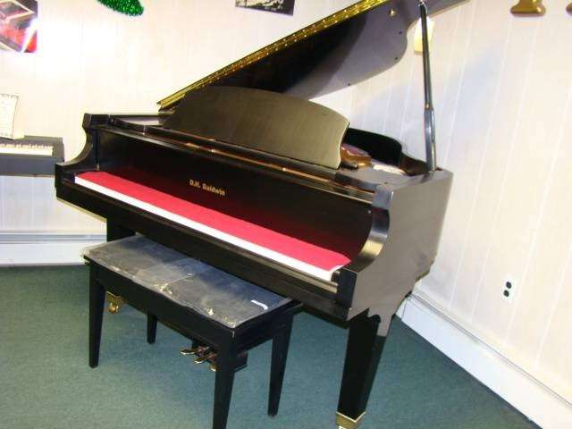 Pleasantville Music Shoppe | 15 E Black Horse Pike, Pleasantville, NJ 08232, USA | Phone: (609) 641-4600