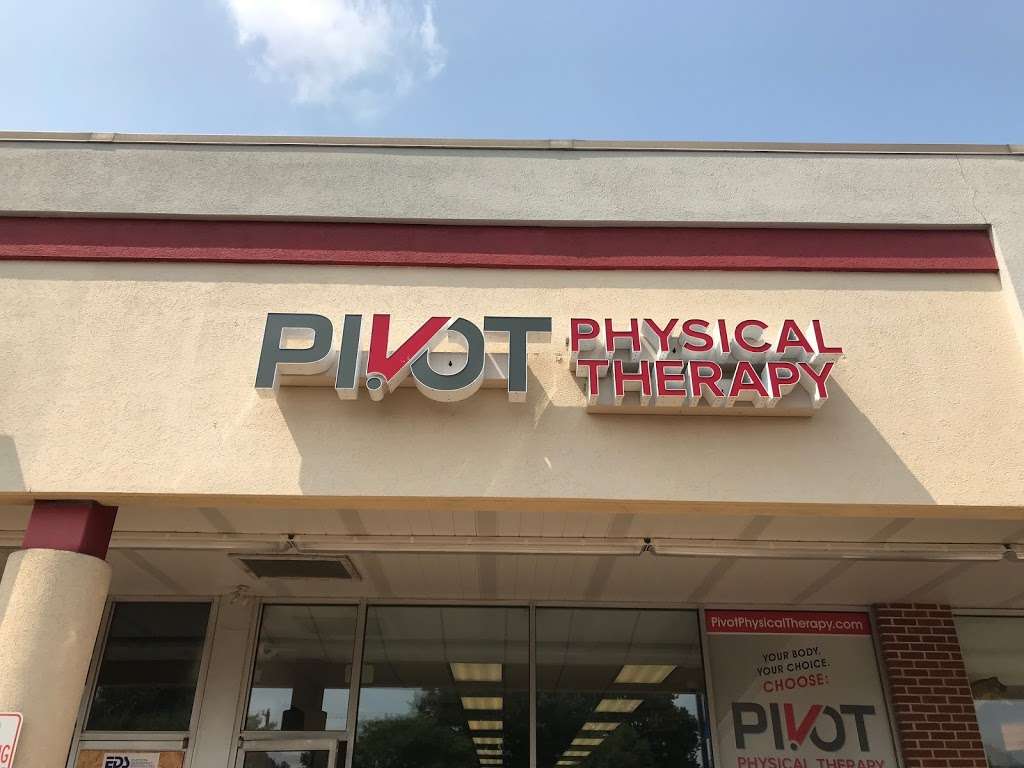 Pivot Physical Therapy, Allen-Forge Shopping Center, 850 South Valley 