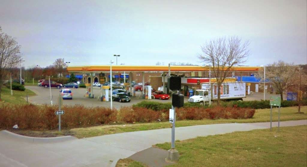 Shell | 5401 NW 64th St, Kansas City, MO 64151, USA | Phone: (816) 564-0342