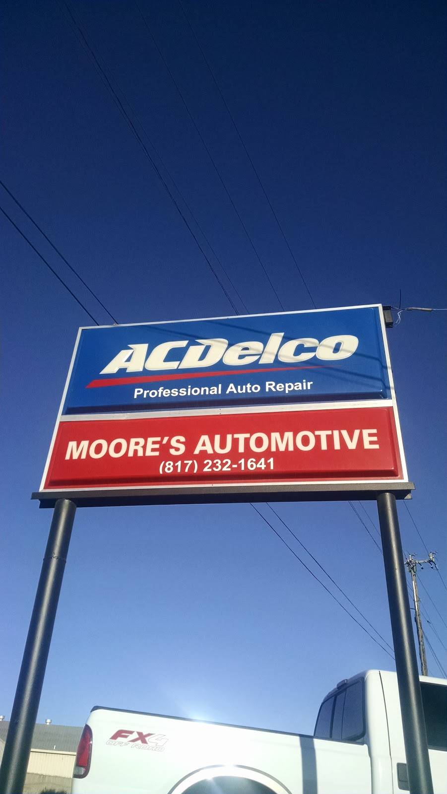 Moores Automotive | 300 E McLeroy Blvd, Saginaw, TX 76179, USA | Phone: (817) 232-1641