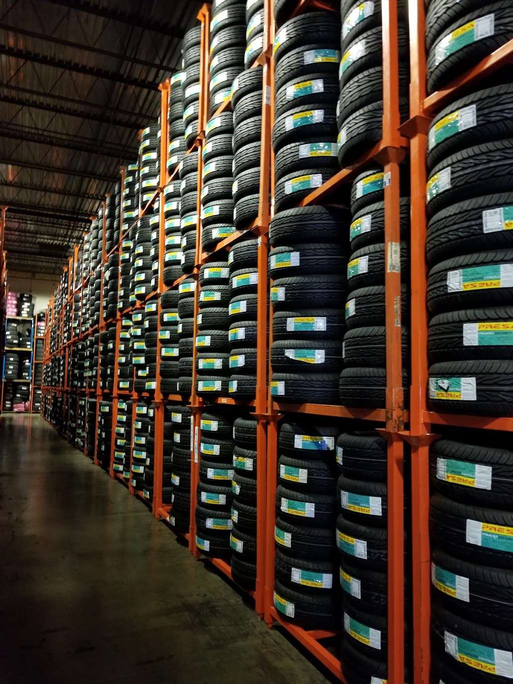 Advance Tire Wholesale | 11801 NW 101st Rd #3, Medley, FL 33178, USA | Phone: (305) 887-9015