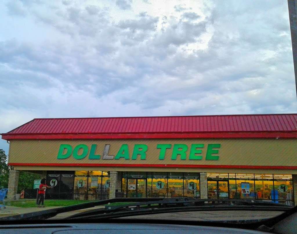 Dollar Tree | 9491 E Washington St, Indianapolis, IN 46229, USA | Phone: (317) 898-0156