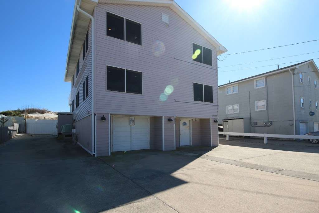 Classy 3or6 Bedroom Oceanfront - Vacation House Rental | 2803 S Long Beach Blvd, Long Beach Township, NJ 08008, USA | Phone: (201) 788-1176