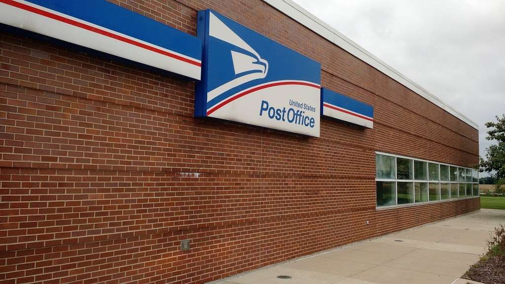 United States Postal Service | 601 E Countryside Pkwy, Yorkville, IL 60560, USA | Phone: (800) 275-8777