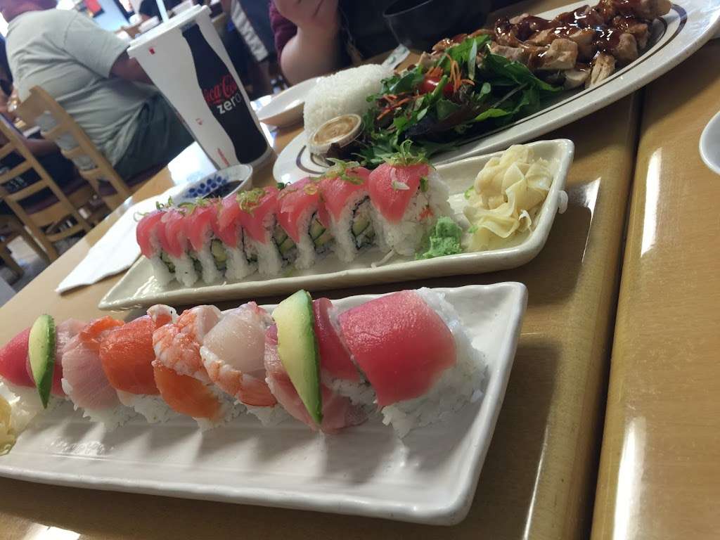 Sushi Island | 18539 S Western Ave, Gardena, CA 90248, USA | Phone: (310) 327-1644