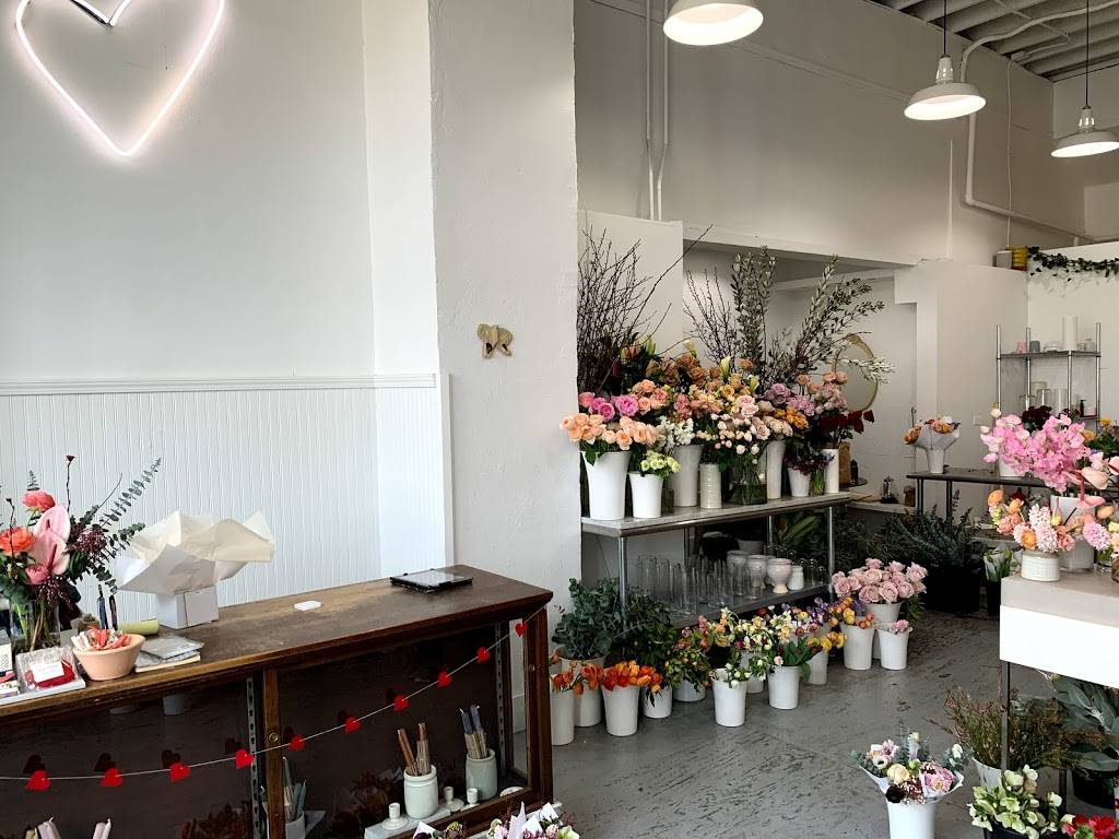 Hilary Horvath Flowers | 1624 NE 19th Ave, Portland, OR 97232, USA | Phone: (503) 850-8435