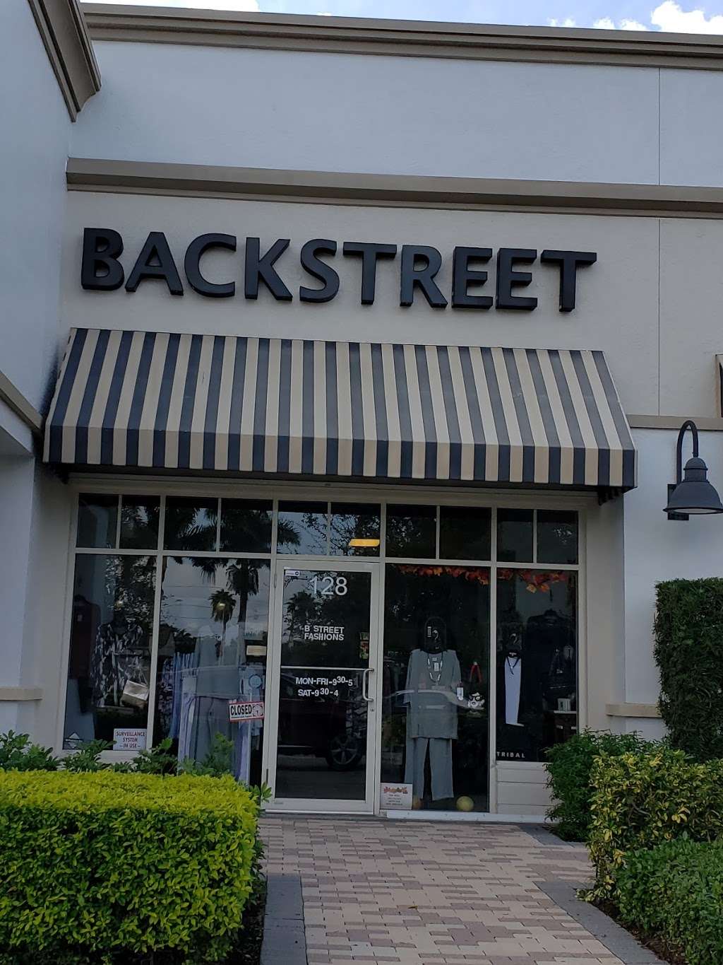 Backstreet Clothing | 10833 Jog Rd #180, Boynton Beach, FL 33437, USA | Phone: (561) 736-1897