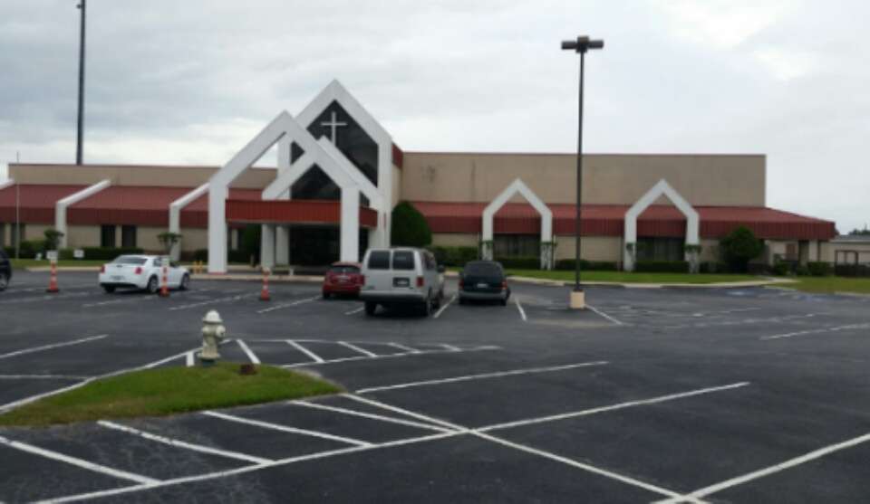 First Metropolitan Church | 8870 West Sam Houston Pkwy N, Houston, TX 77040, USA | Phone: (713) 983-7878
