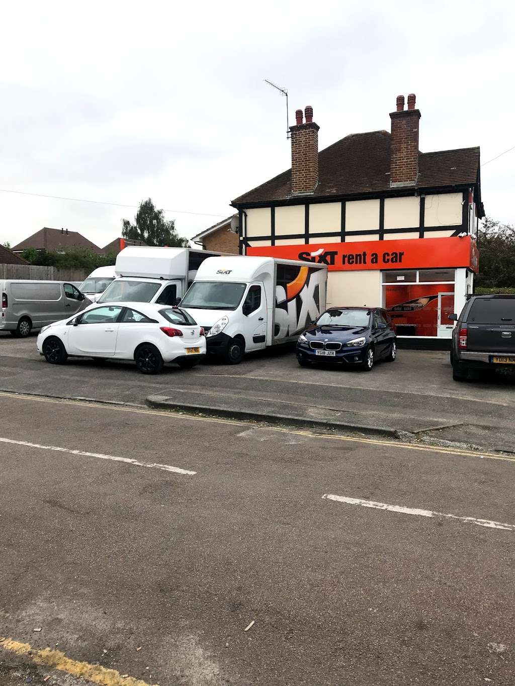 Sixt Car & Van Hire Epsom | 174 East St, Epsom KT17 1ES, UK | Phone: 0844 499 3399