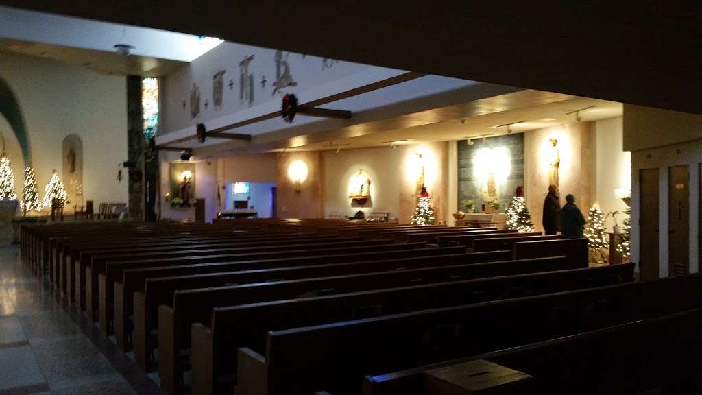 Our Lady of Mount Carmel | 1919 54th St, Kenosha, WI 53140, USA | Phone: (262) 652-7660