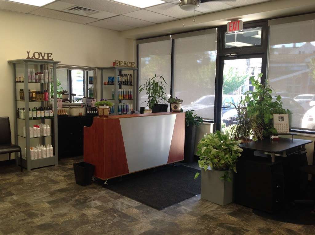 Isabella Salon | 46 Old Ridgefield Rd, Wilton, CT 06897, USA | Phone: (203) 762-9446