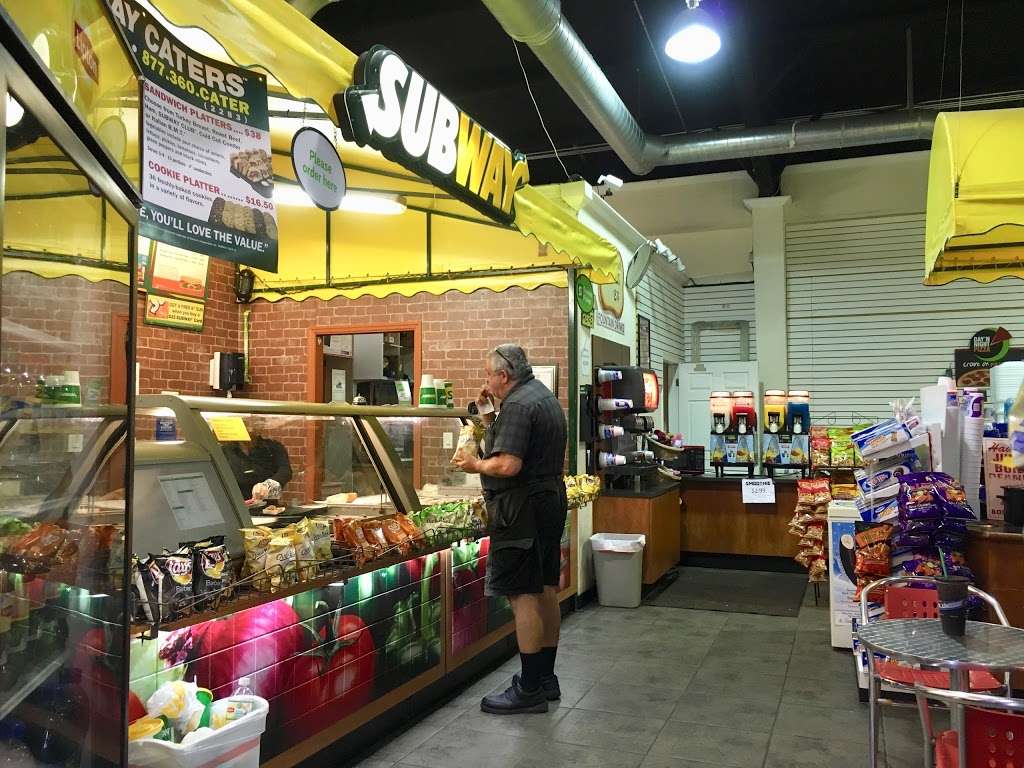 Subway Restaurants | 4690 US-27, Weston, FL 33332, USA | Phone: (954) 434-0660