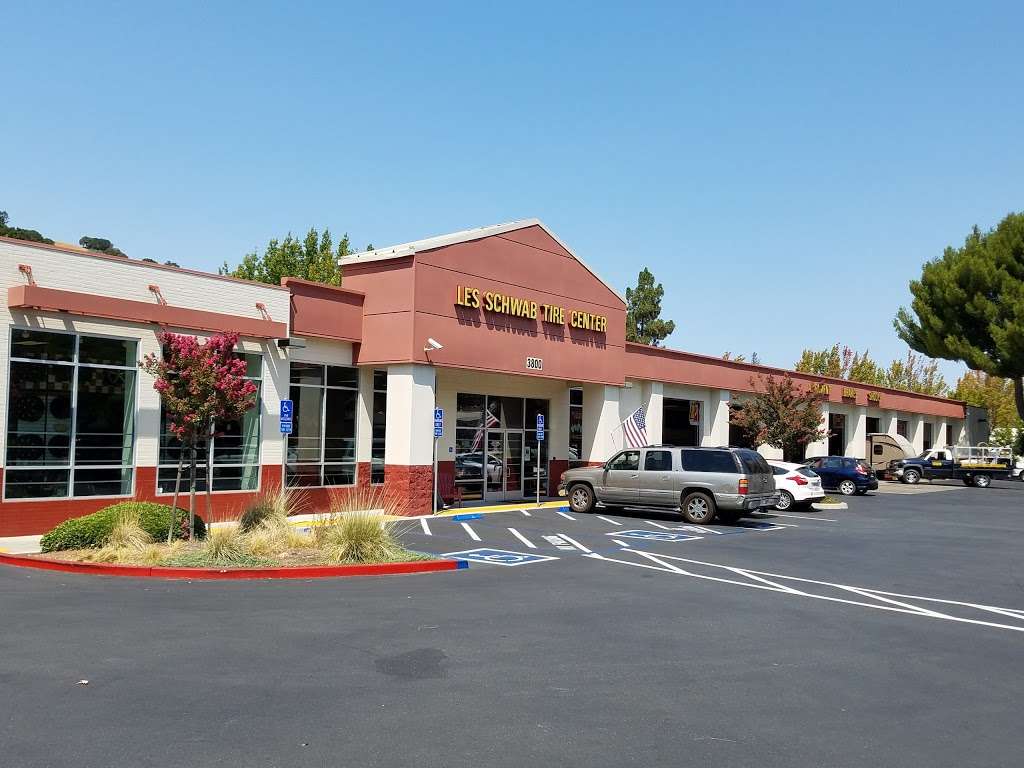 Les Schwab Tire Center | 3800 Alhambra Ave, Martinez, CA 94553 | Phone: (925) 370-6382