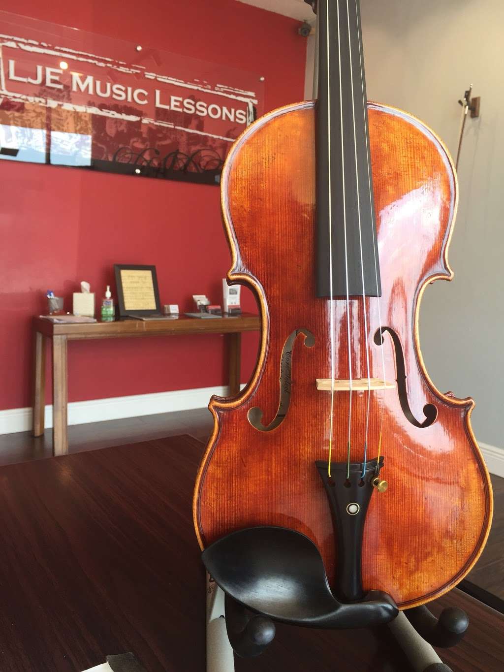 LJE Music Lessons | 9815 Culebra Rd #106, San Antonio, TX 78251, USA | Phone: (210) 332-9179