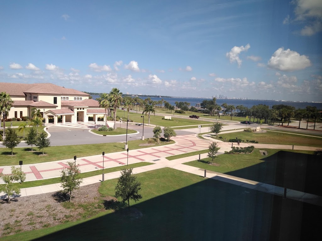 Rickenbackers Cafe and Bar | 8500 Azalea Ct, Tampa, FL 33621, USA | Phone: (813) 828-7425