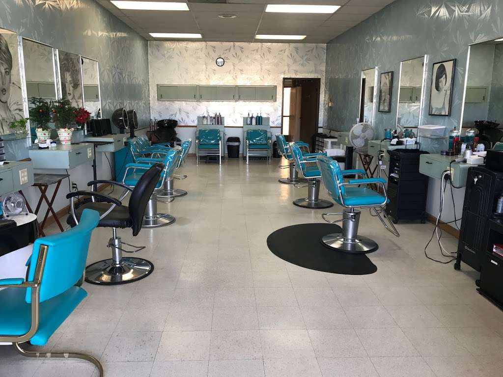 Hair Cuts | 8011 Mission Gorge Rd # D, Santee, CA 92071, USA | Phone: (619) 449-3002