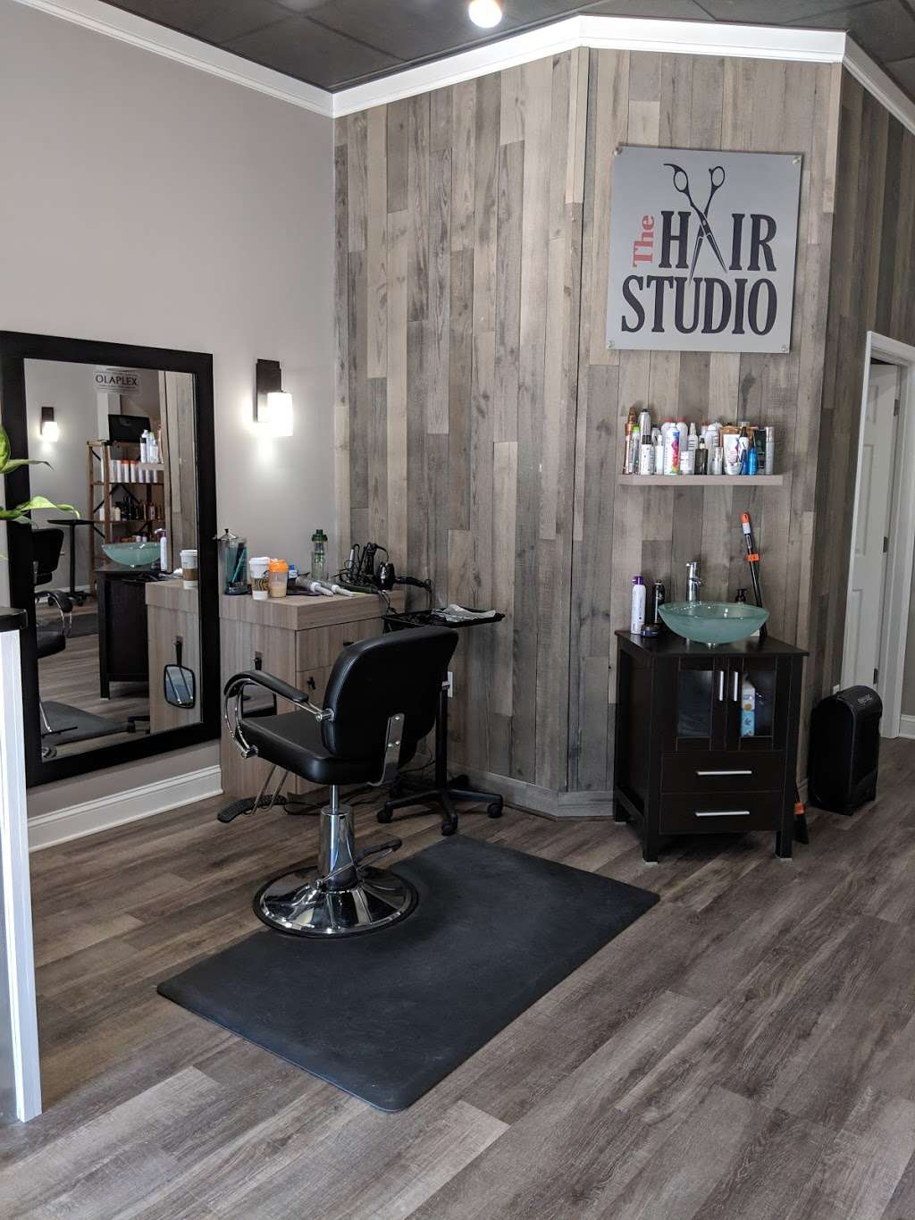 The Hair Studio | Derrickson Creek Center, 37031 Old Mill Bridge Rd, Selbyville, DE 19975, USA | Phone: (302) 988-2444
