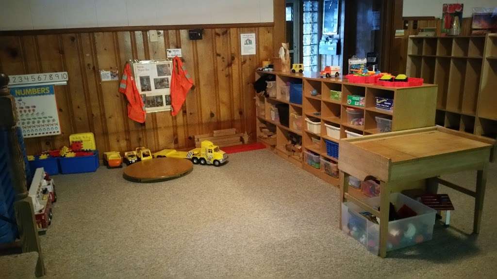 Little Friends Play School | 3008 N Michigan Rd, Shelbyville, IN 46176, USA | Phone: (317) 699-6089