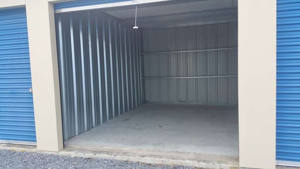 Bollingers Storage | 1324 Pine Rd, Carlisle, PA 17015, USA | Phone: (717) 486-5590