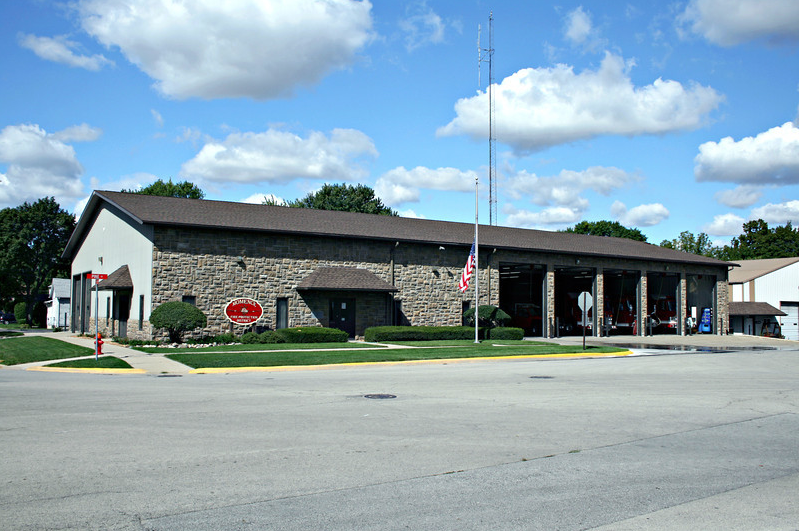 Momence Fire Protection District | 15 N Pine St, Momence, IL 60954, USA | Phone: (815) 472-4525