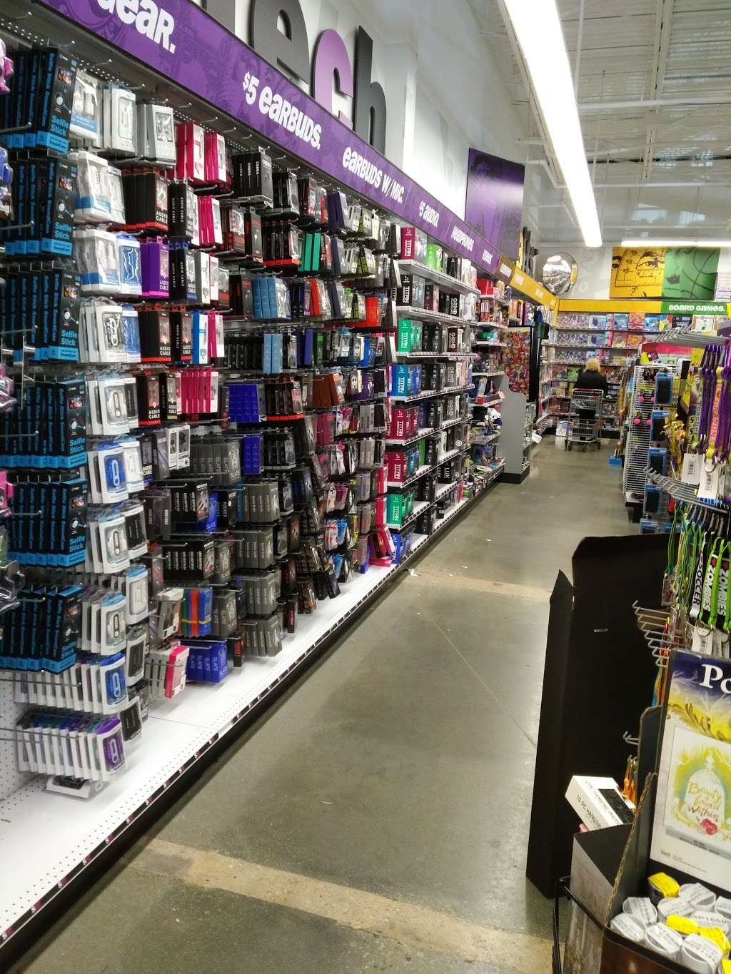 Five Below | 400 S State Rd, Springfield, PA 19064, USA | Phone: (610) 328-7095