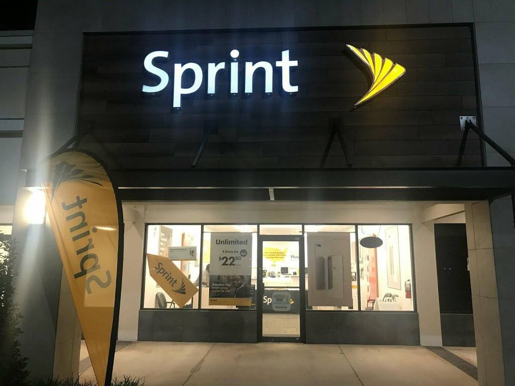 Sprint Store | 4270 Aloma Ave Ste 162, Winter Park, FL 32792, USA | Phone: (321) 304-3800