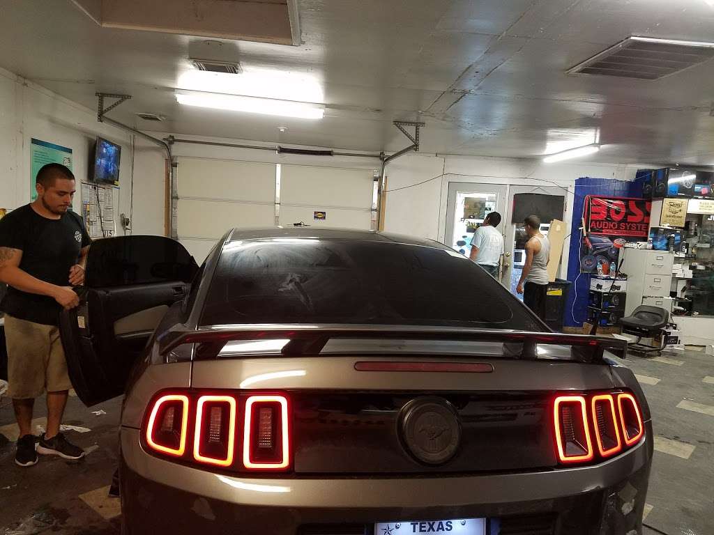 HIGH ROLLERZ Car Audio & Window Tint | 816 Berry Rd, Houston, TX 77022, USA | Phone: (713) 373-7867