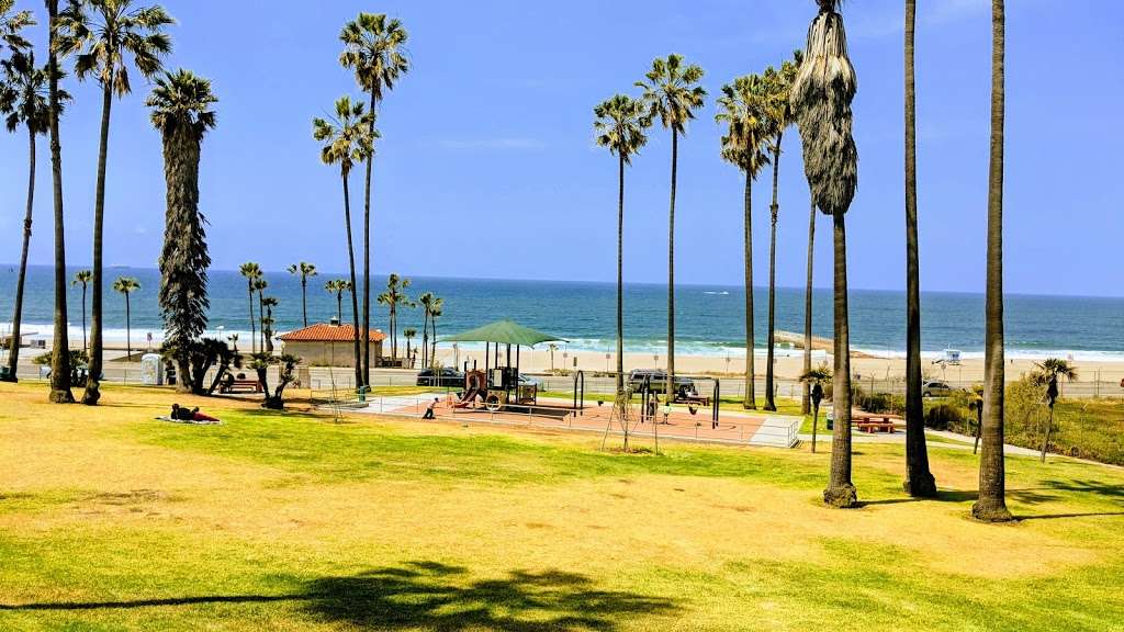 Vista Del Mar Park | Vista Del Mar & Century Boulevard, Playa Del Rey, CA 90293 | Phone: (213) 202-2700