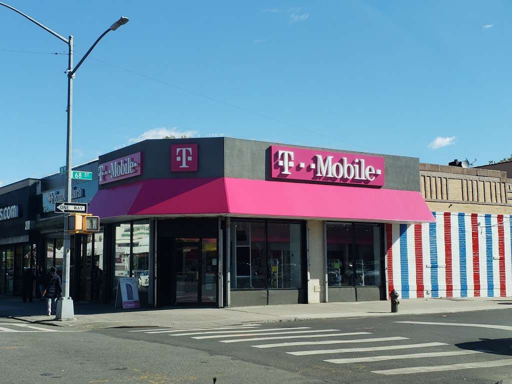 T-Mobile | 6723 18th Ave, Brooklyn, NY 11204, USA | Phone: (718) 234-1872