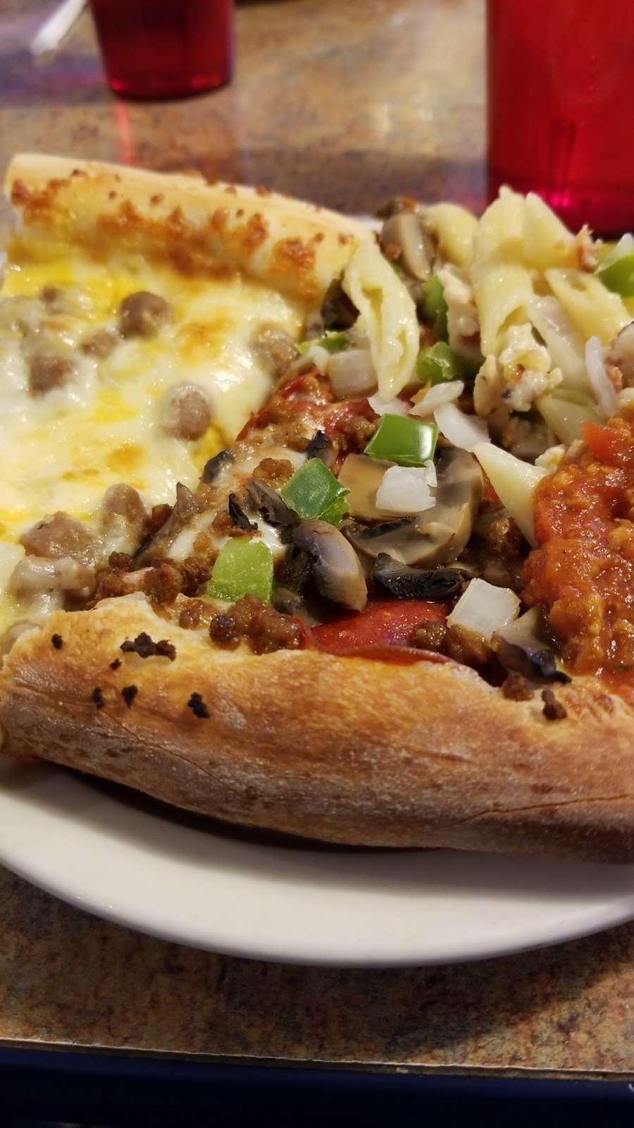 Mozzis Pizza | 2221 W Main St, Greenfield, IN 46140 | Phone: (317) 462-2999