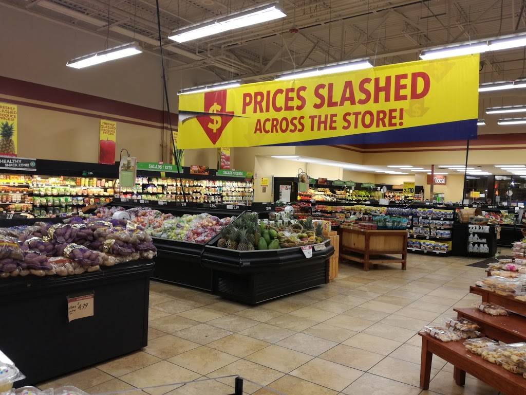 Giant Eagle Supermarket | 1825 Snow Rd, Parma, OH 44134, USA | Phone: (216) 398-2980