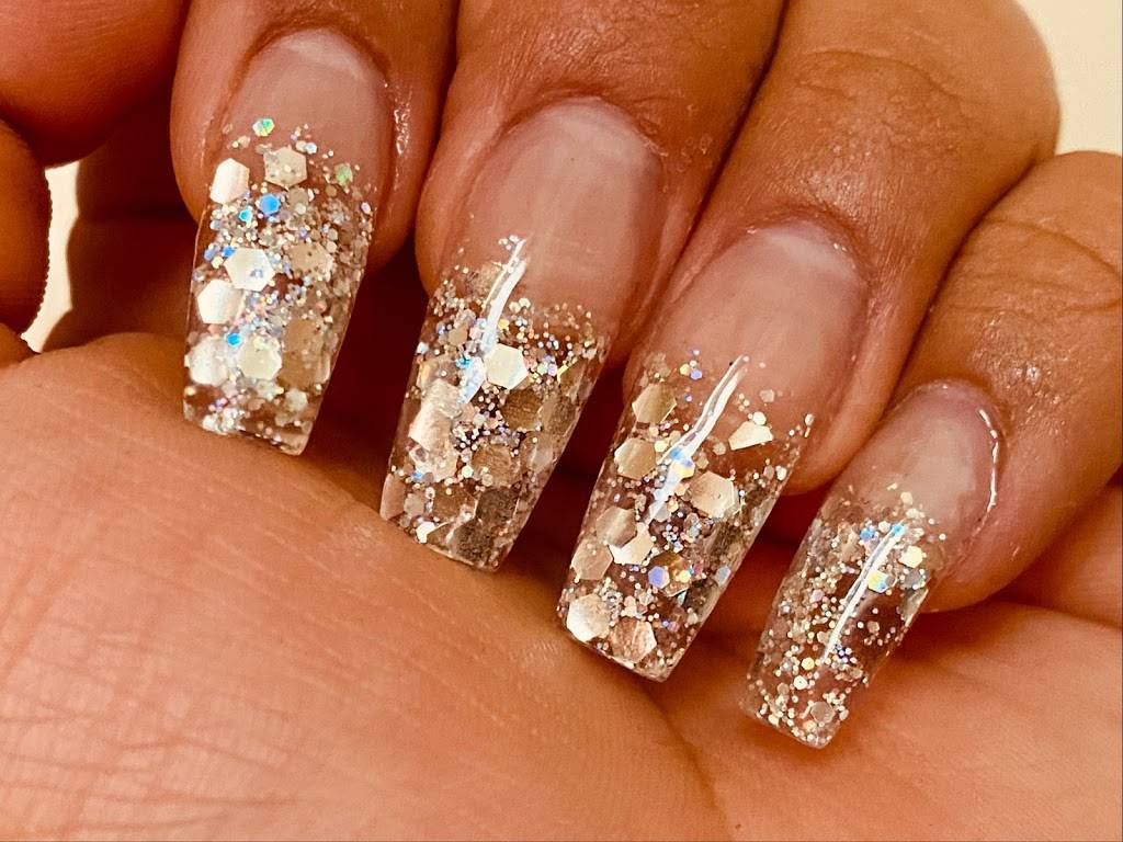 Signature Nails and Spa | 3740 Iowa Ave #107, Riverside, CA 92507, USA | Phone: (951) 783-9933