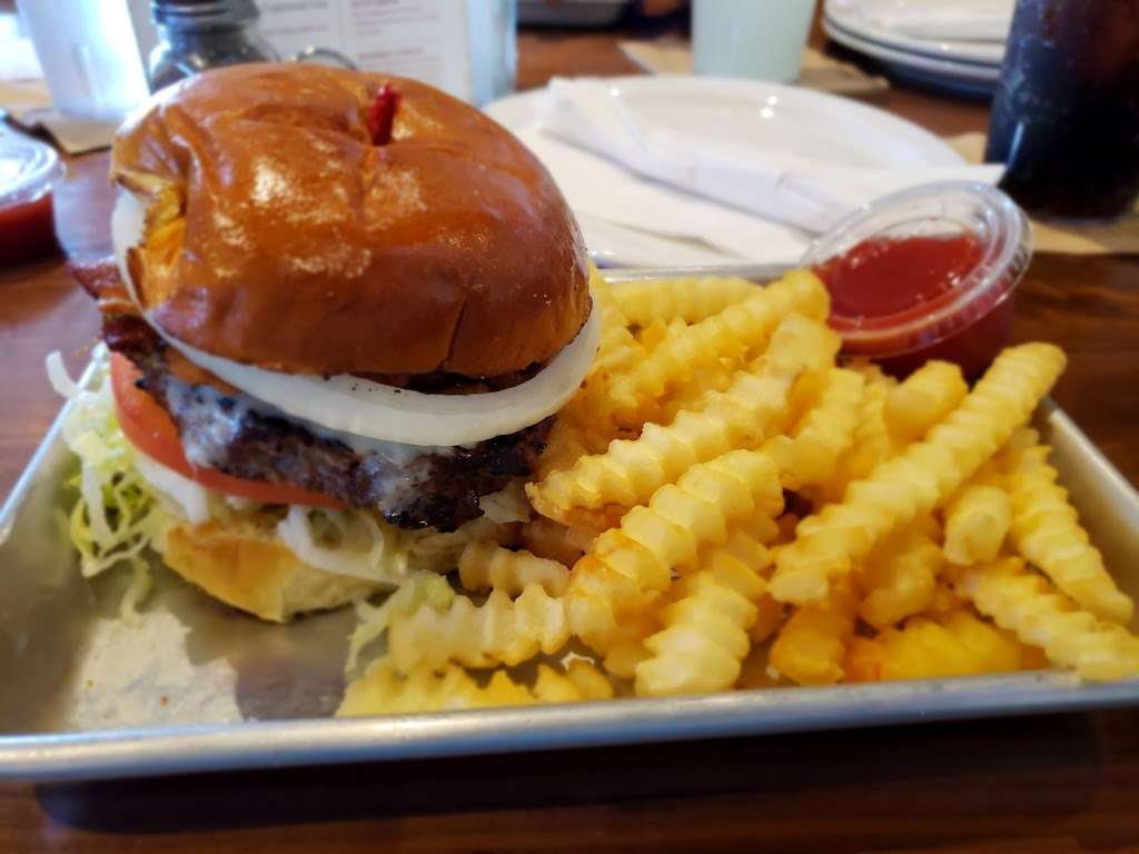 Buffalo Wing Factory | 2260-D Hunters Woods Plaza, Reston, VA 20191, USA | Phone: (703) 390-9015