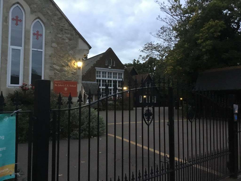 St Johns C Of E Primary School | High Rd, Buckhurst Hill IG9 5RX, UK | Phone: 020 8504 2934