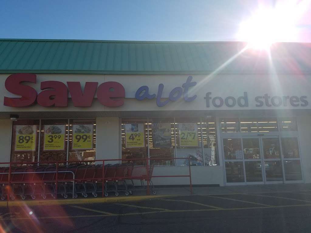 Save-A-Lot | 1600 E St Georges Ave, Linden, NJ 07036, USA | Phone: (908) 925-4160