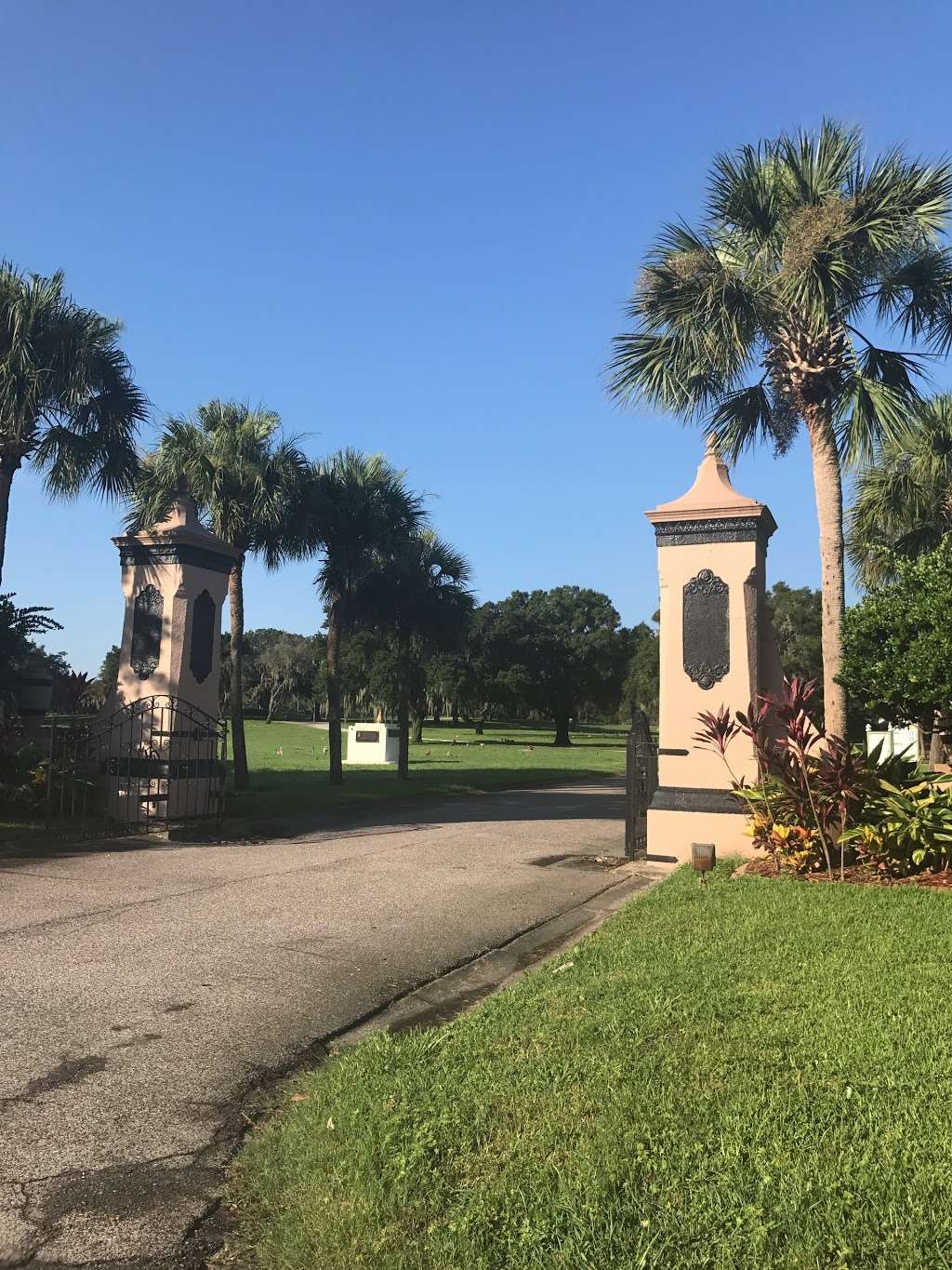 Woodlawn Cemetery | 400 Woodlawn Cemetery Rd, Gotha, FL 34734 | Phone: (407) 293-1361