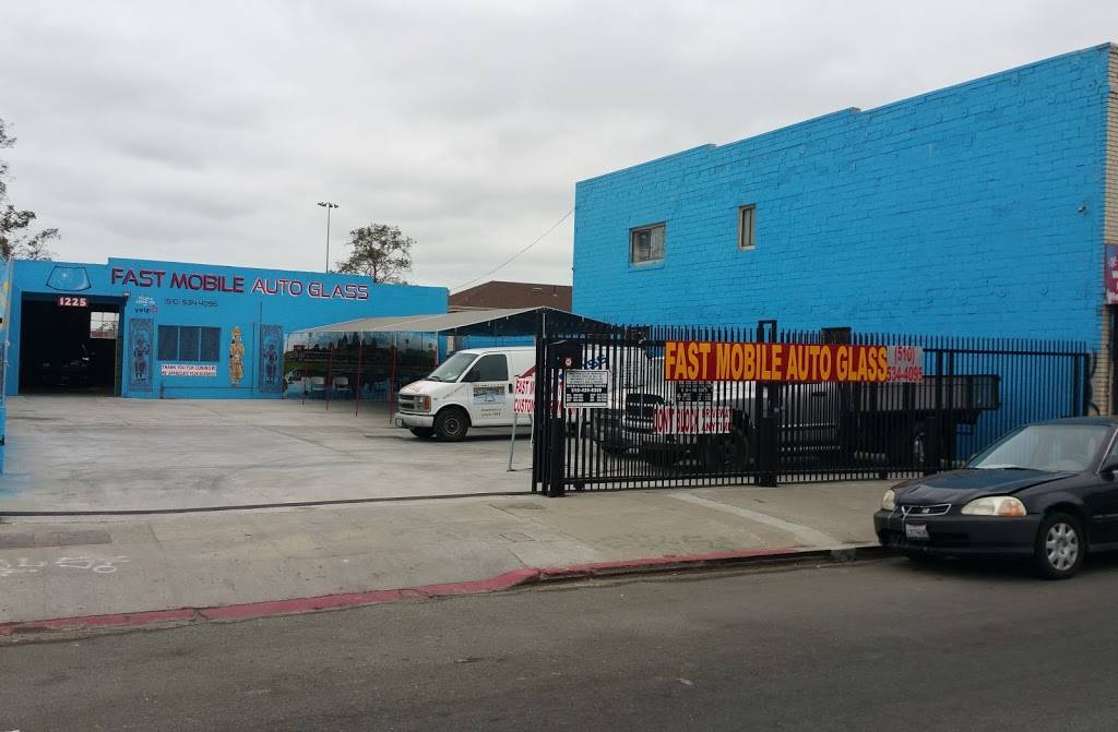 Fast Mobile Auto Glass, Experience since 1982 replace auto glass | 1225 E 12th St, Oakland, CA 94606, USA | Phone: (510) 534-4095