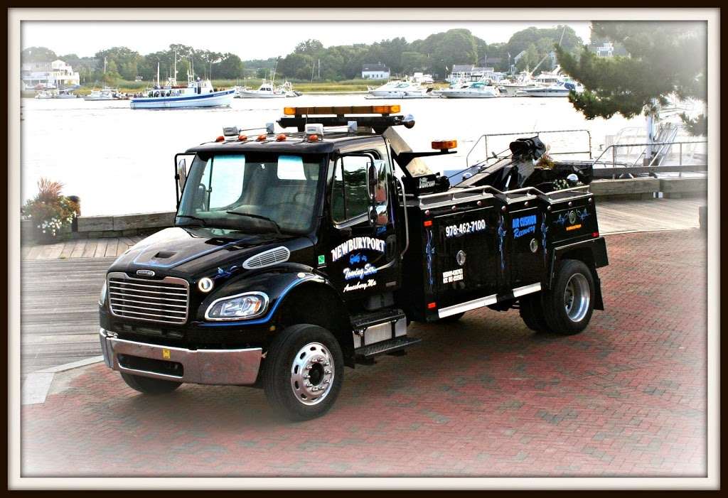 Newburyport Towing Service | 27 S Hunt Rd, Amesbury, MA 01913, USA | Phone: (978) 388-5281