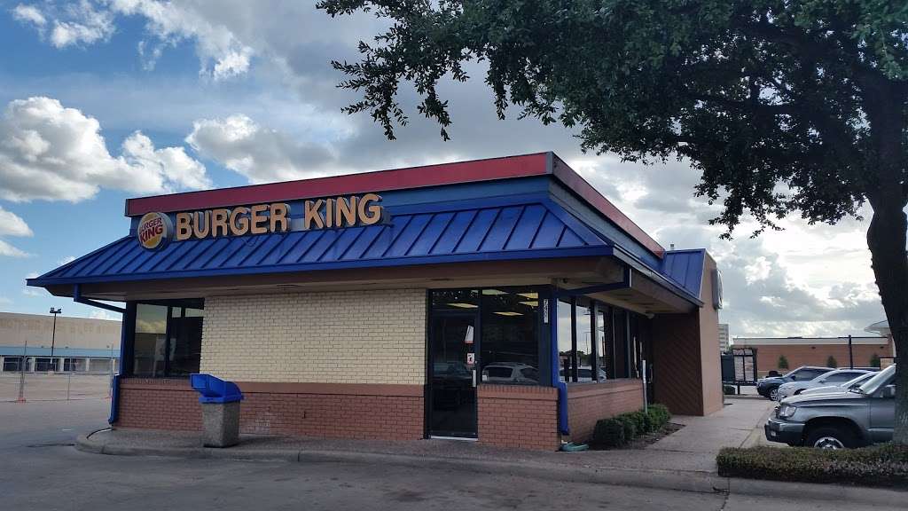 Burger King | 7406 Fondren Rd, Houston, TX 77074, USA | Phone: (713) 774-1101