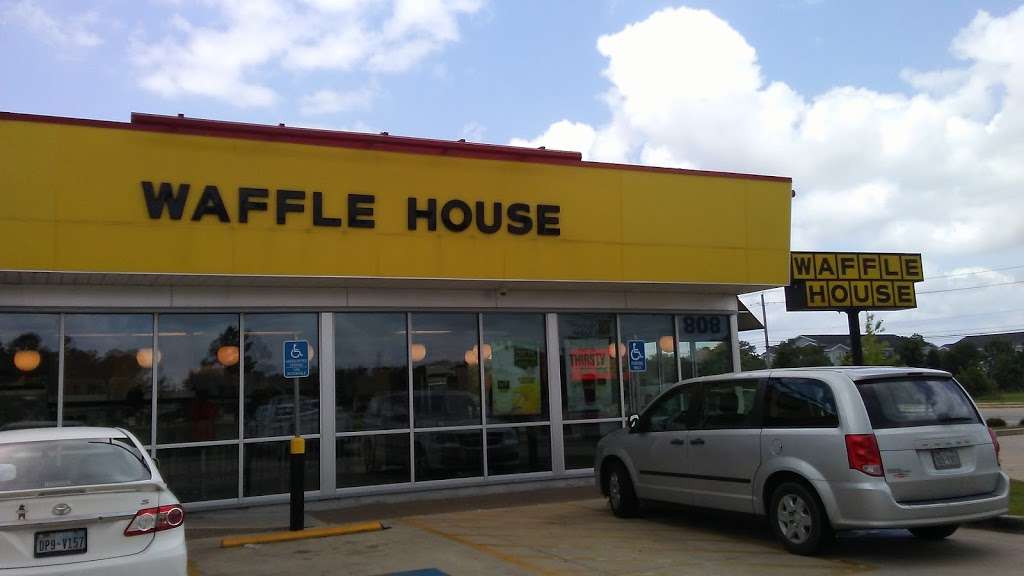 Waffle House | 808 Farm to Market 646 Road North, Dickinson, TX 77539, USA | Phone: (281) 534-4999