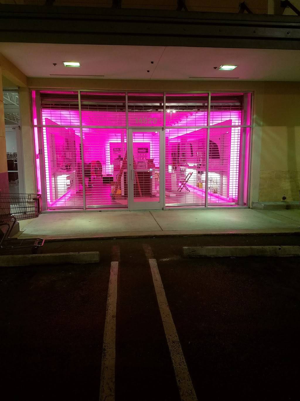 T-Mobile | 14620 SW 26th St, Miami, FL 33175 | Phone: (786) 534-5975