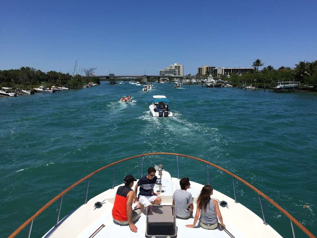 Jupiter LightHouse Charters | 18487 SE Federal Hwy Blowing Rocks Marina, Tequesta, FL 33469, USA | Phone: (561) 260-1185