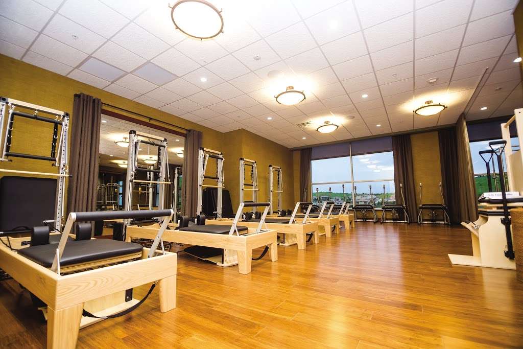 Life Time Fitness | 1220 Lakeview Dr, Romeoville, IL 60446, USA | Phone: (630) 759-9995