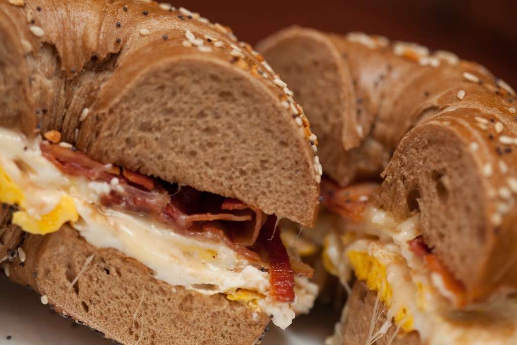 Goldbergs Famous Bagels | Katonah Shopping Center, 280 Katonah Ave, Katonah, NY 10536 | Phone: (914) 232-1370