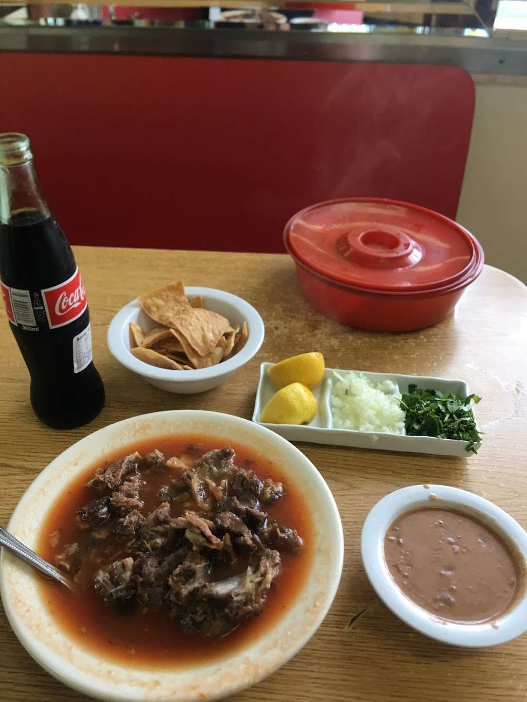 Birrieria Tlaquepaque | 1753 Florence Ave, Los Angeles, CA 90001, USA | Phone: (323) 581-0800