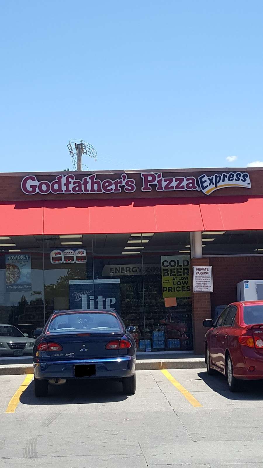 Godfathers Pizza Express | 6903 Blue Ridge Blvd, Raytown, MO 64133 | Phone: (816) 358-8262