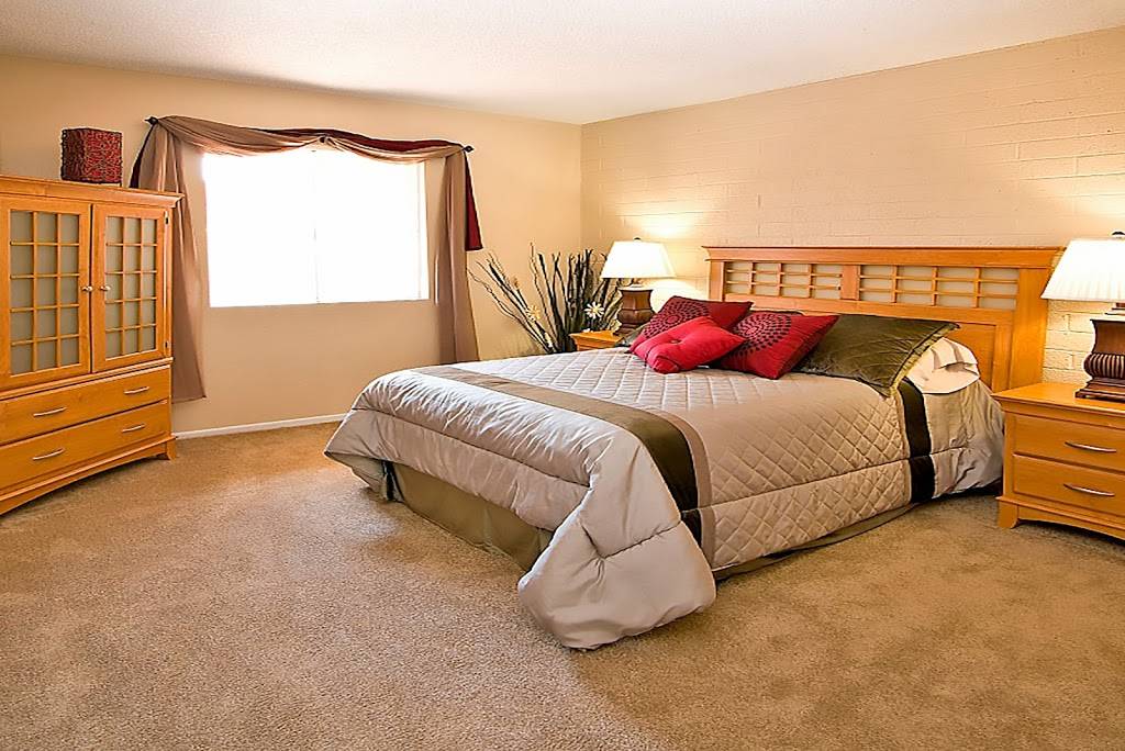 Papago Crossing Apartments | 4530 E McDowell Rd, Phoenix, AZ 85008, USA | Phone: (602) 275-1380