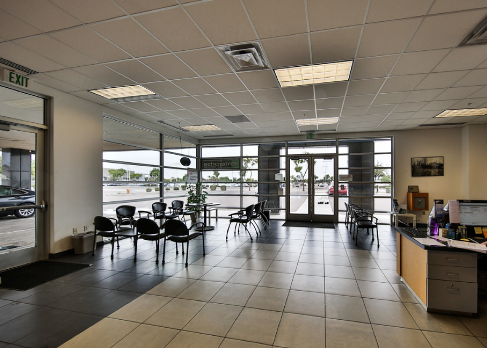 Larry H. Miller Collision Center Mesa | 2040 Riverview Auto Dr, Mesa, AZ 85201, USA | Phone: (888) 739-8270