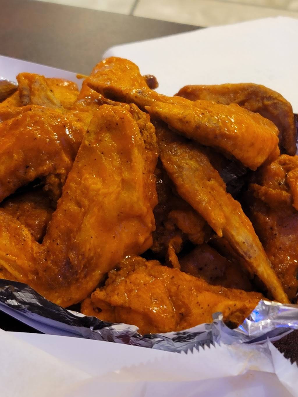 Lucky chicken and seafood | 8112 W 143rd St, Orland Park, IL 60462 | Phone: (708) 270-3526