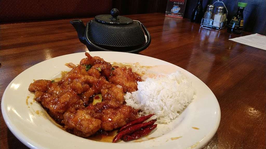 Red Bowl Asian Bistro | 6284 Carolina Commons Dr, Indian Land, South Carolina, SC 29707, USA | Phone: (803) 802-8899